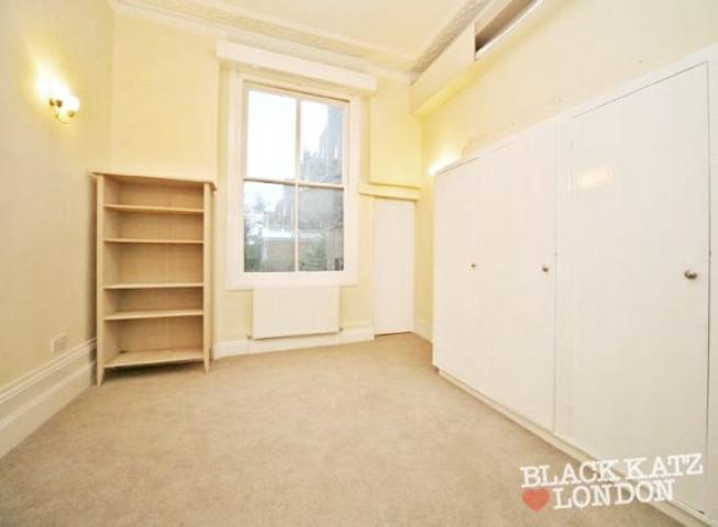 			NEW INSTRUCTION (Private Garden), 1 Bedroom, 1 bath, 1 reception Flat			 Ladbroke Grove, LADBROKE GROVE